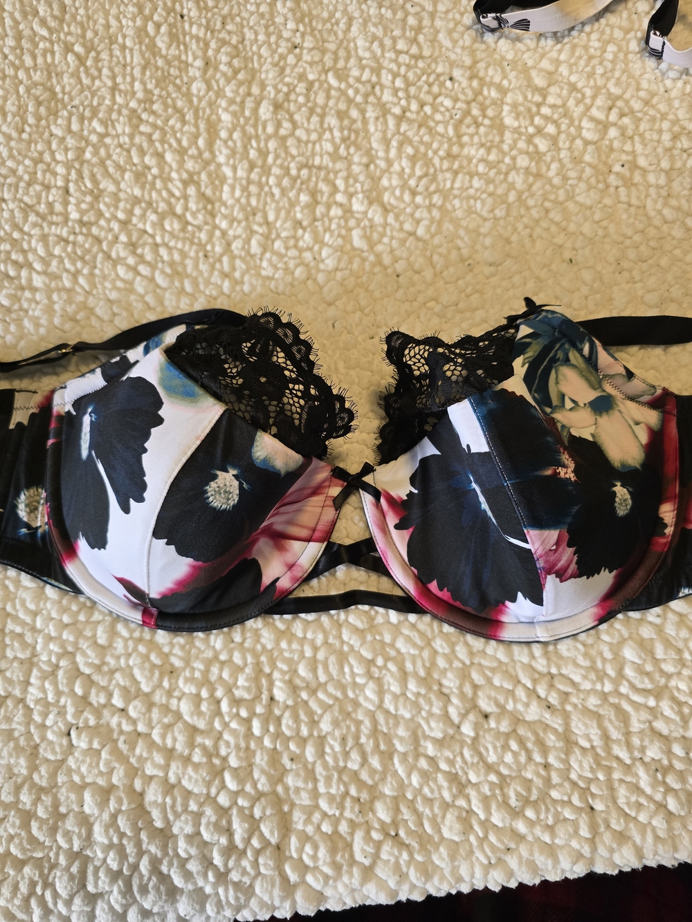 Cacique Floral Lace Push-Up Bra - Black, White & Pink
